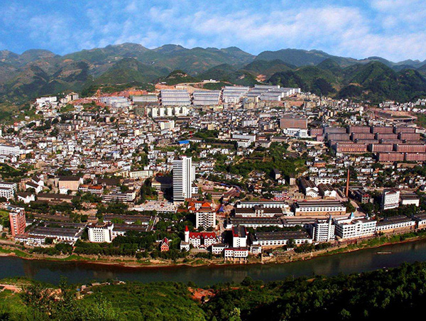 企業(yè)自行車棚重建，膜結(jié)構(gòu)停車棚更受歡迎